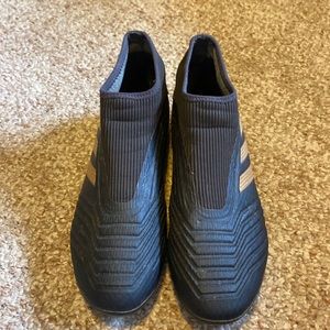 Adidas Predator Laceless Soccer Cleats